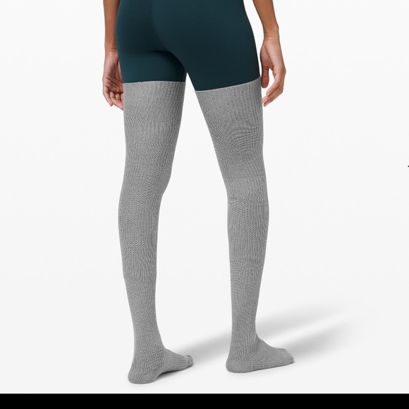 NEW! Lululemon Savasana Socks Purple Dk Gray Cream - Picture 3 of 6